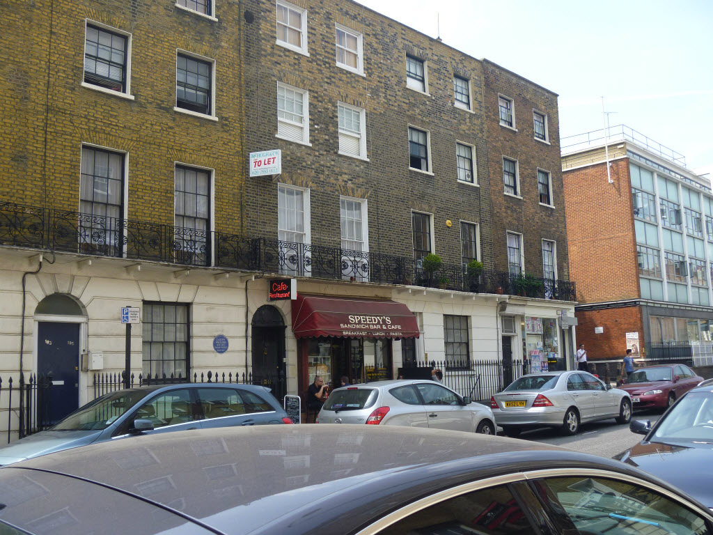ベネディクト・カンバーバッチ主演 ”Sherlock” で、ホームズとワトソンのシェアしているアパートとして撮影に使用されたカフェ